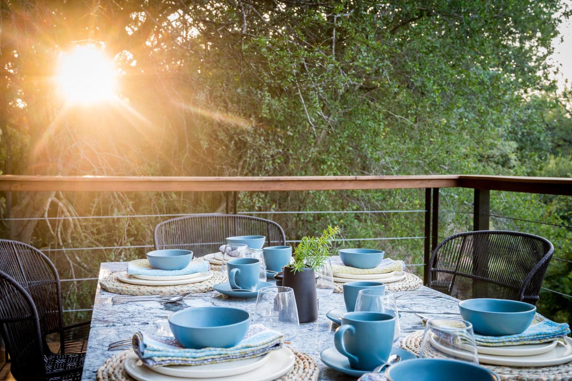 Serondella Safari Lodge 쏜부시 게임 리저브 외부 사진