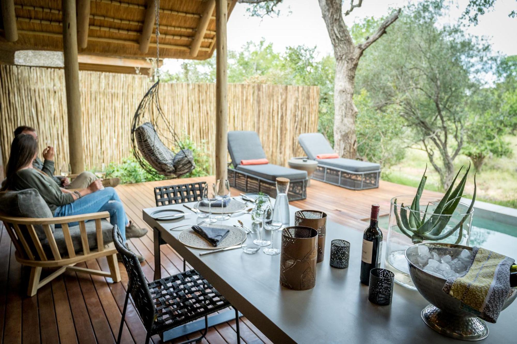Serondella Safari Lodge 쏜부시 게임 리저브 외부 사진
