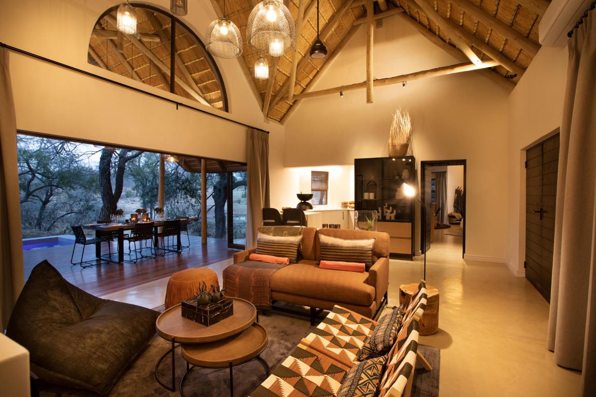 Serondella Safari Lodge 쏜부시 게임 리저브 객실 사진